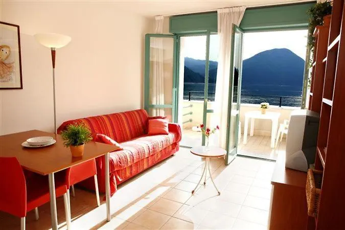 Budget Village Apartments - Porto Letizia Porlezza 2*,  Italy