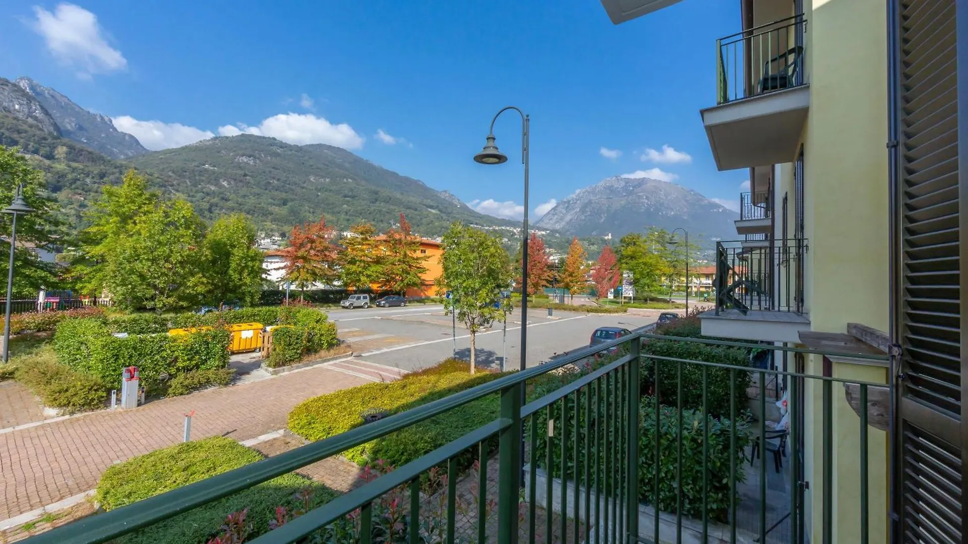 Apart-hotel Budget Village Apartments - Porto Letizia Porlezza