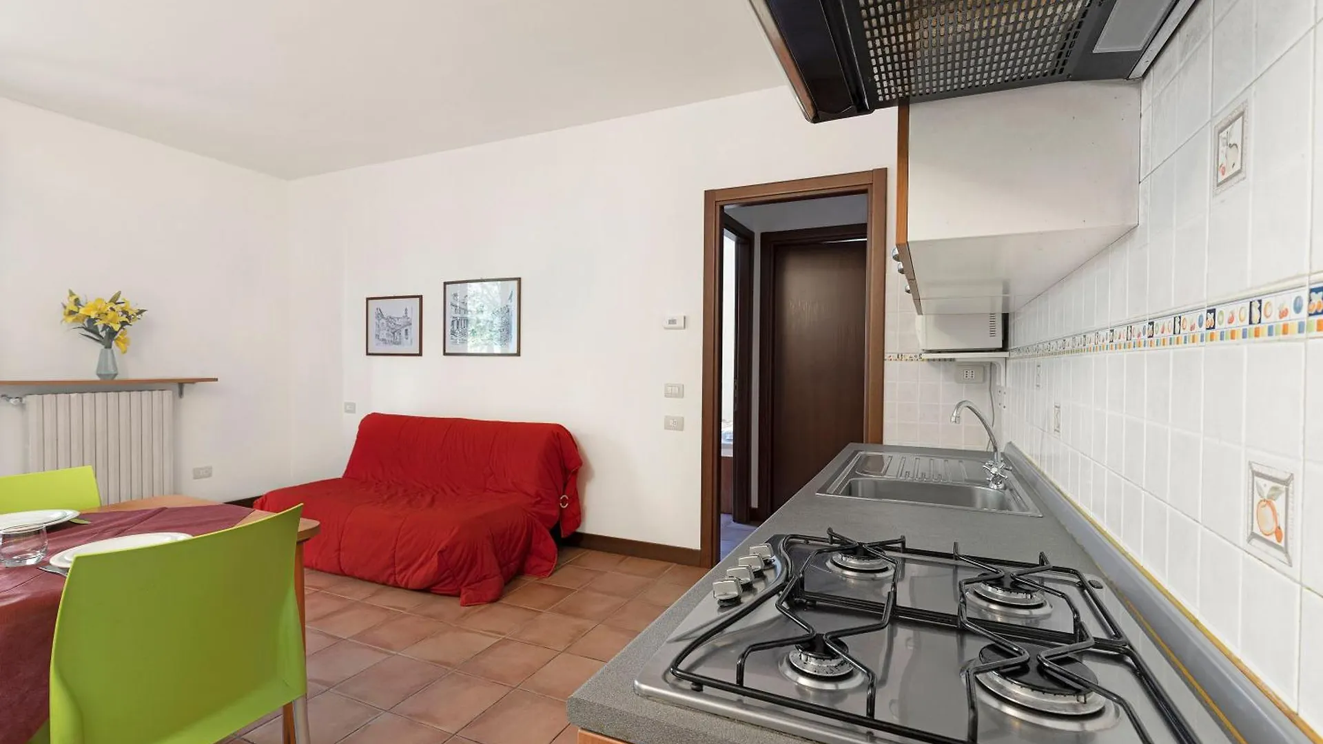 Budget Village Apartments - Porto Letizia Porlezza