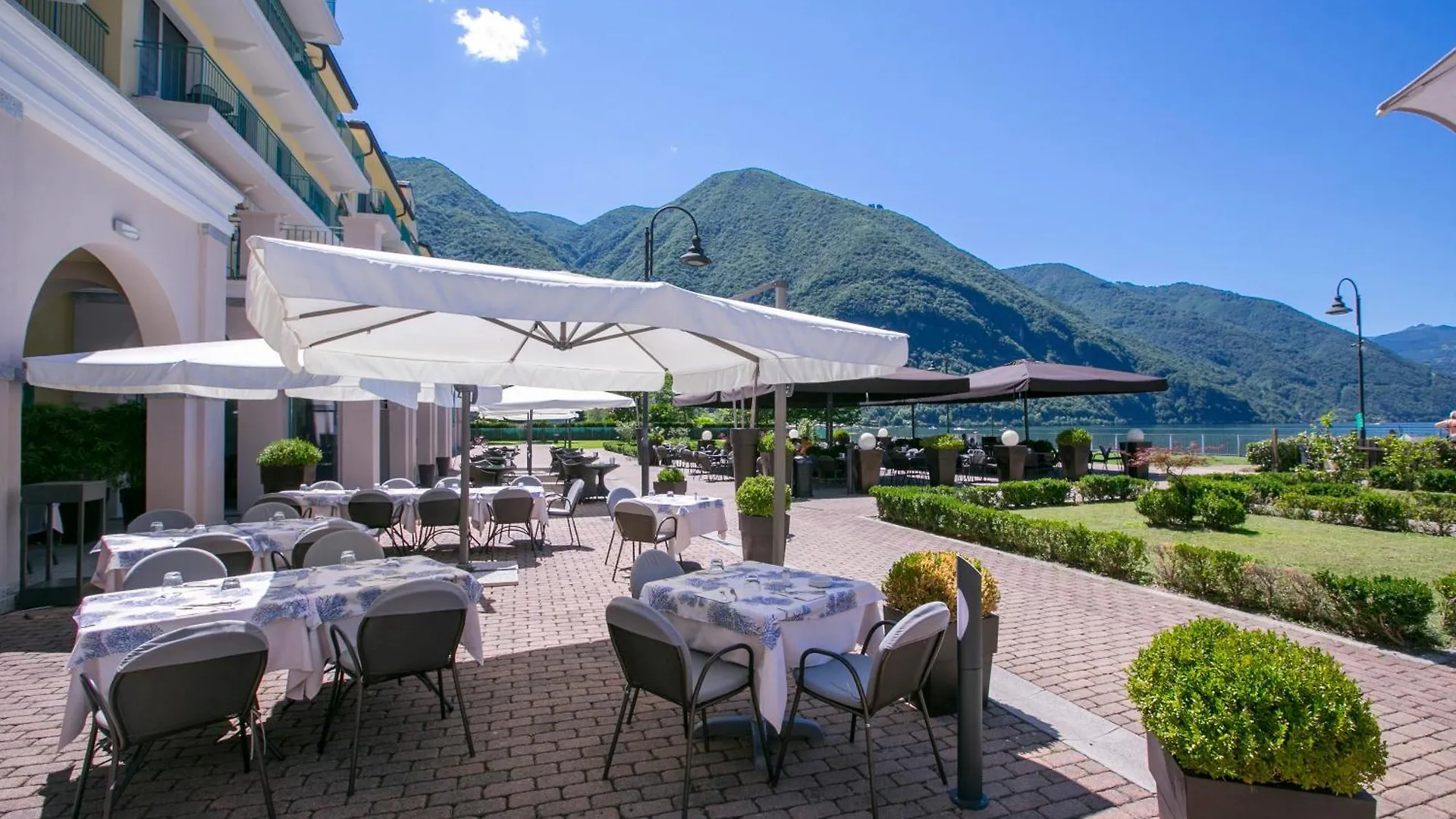 Budget Village Apartments - Porto Letizia Porlezza Italy