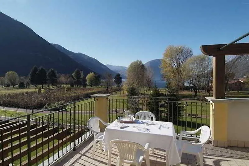 Budget Village Apartments - Porto Letizia Porlezza 2*,  Italy