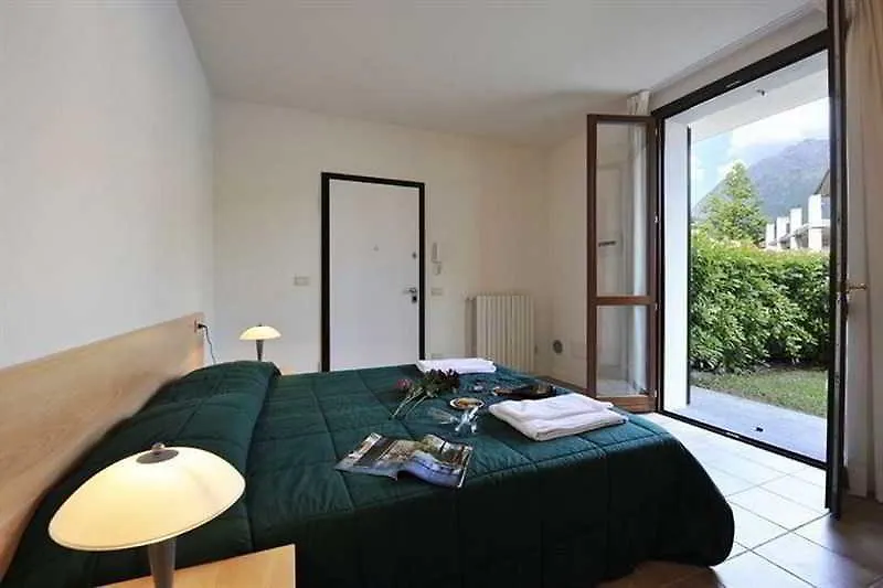 Budget Village Apartments - Porto Letizia Porlezza Italië